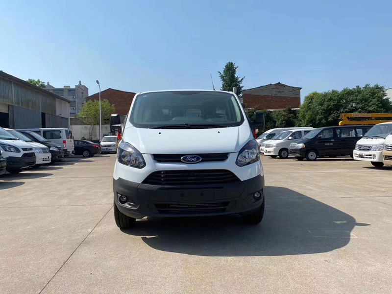 福特新全順（柴油短軸）殯葬服務(wù)車(chē)